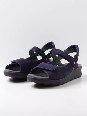 Wolky Women's Navy Suede Comfort Sandals